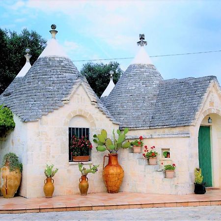 Trullo Al Monte Acomodação com café da manhã Ceglie Messapica Exterior foto