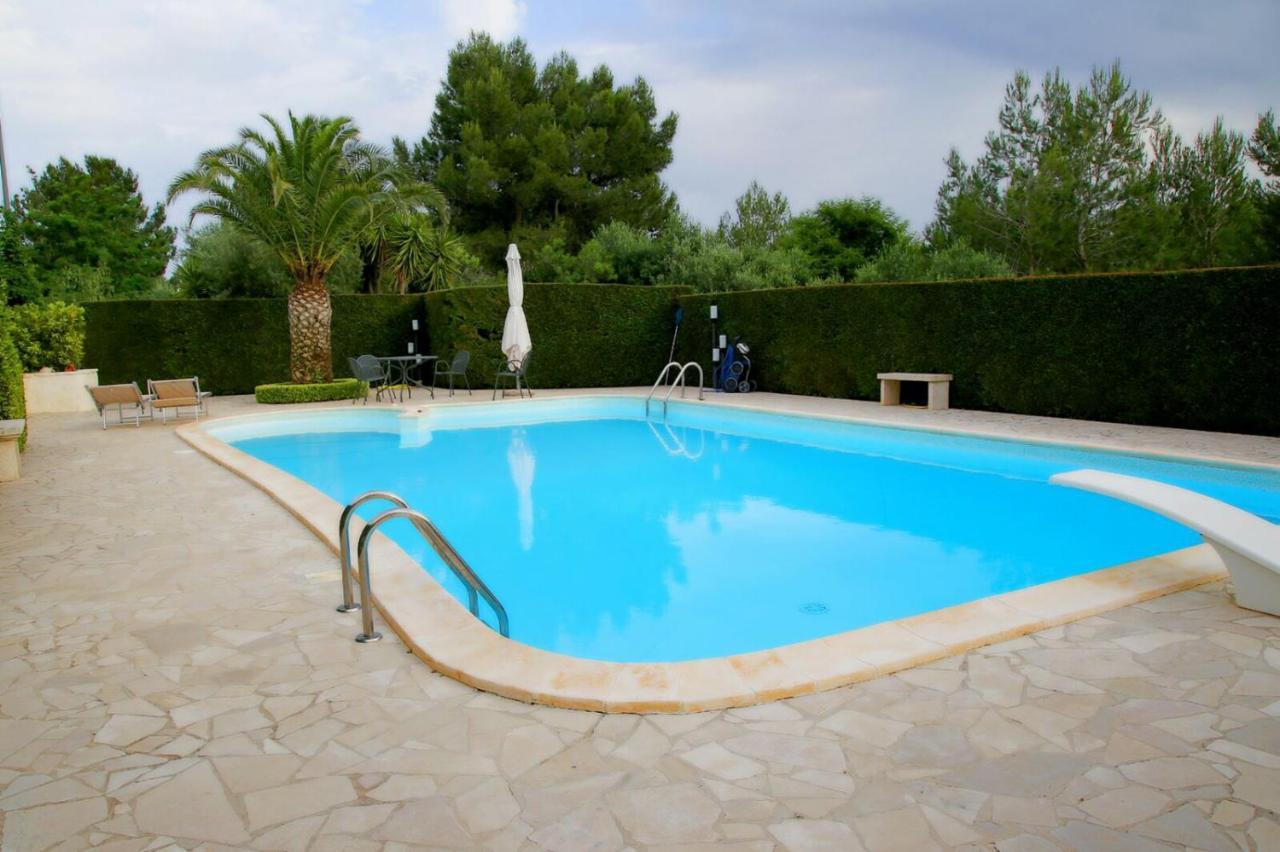 Trullo Al Monte Acomodação com café da manhã Ceglie Messapica Exterior foto